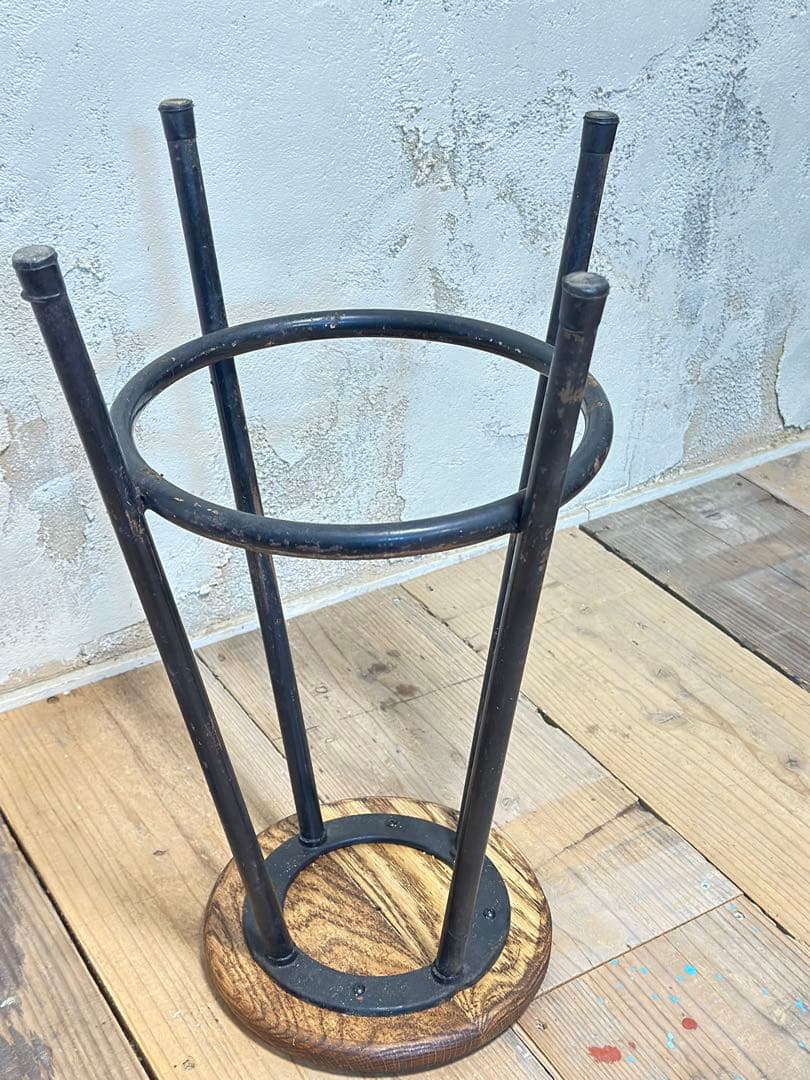 オーク無垢材 × スチール脚｜リメイク丸椅子｜ヴィンテージ風・北欧インテリア