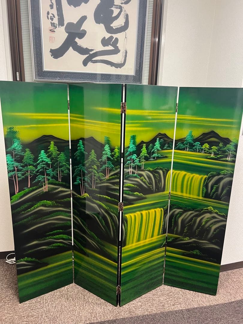 「九十九頭馬」の螺鈿屏風 インテリアアート