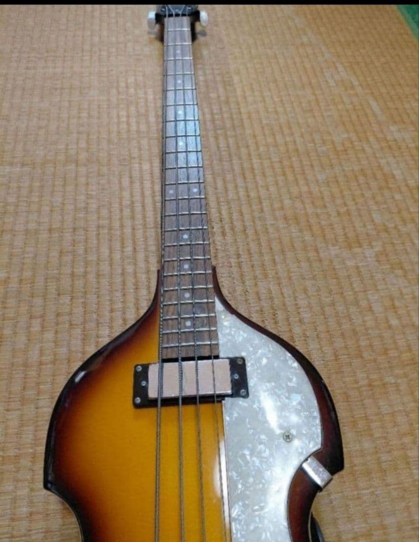 トニー・スミスバイオリンベース