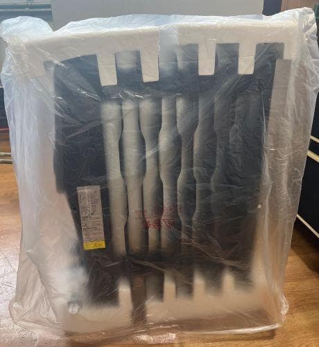 J【未使品】ElectroluxComfortHeat700 オイルラジエーター