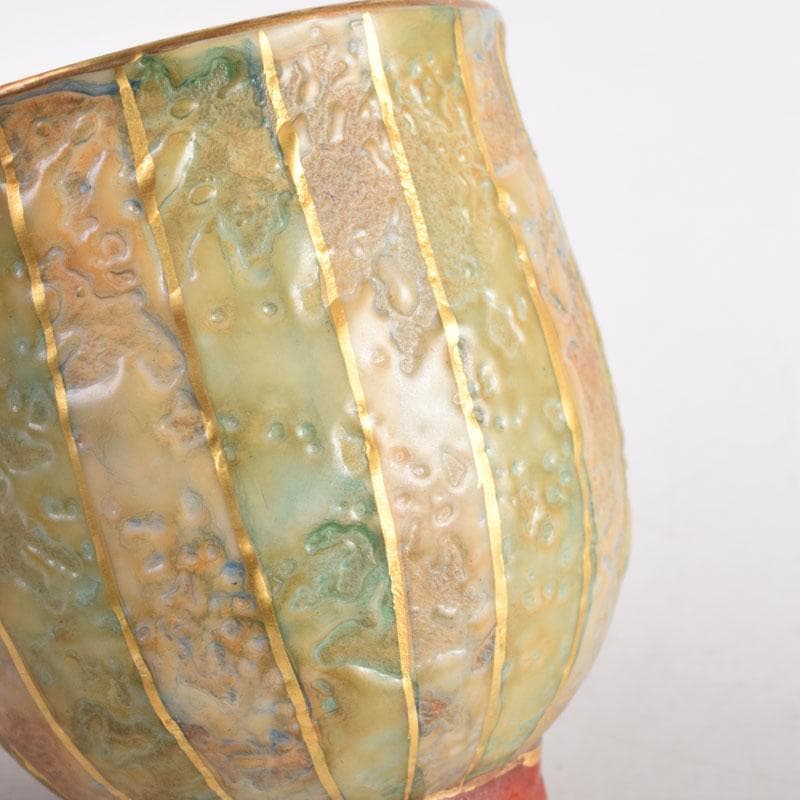 九谷焼　錦山窯　吉田幸央作　ぐい呑　酒杯　共箱　V　8392