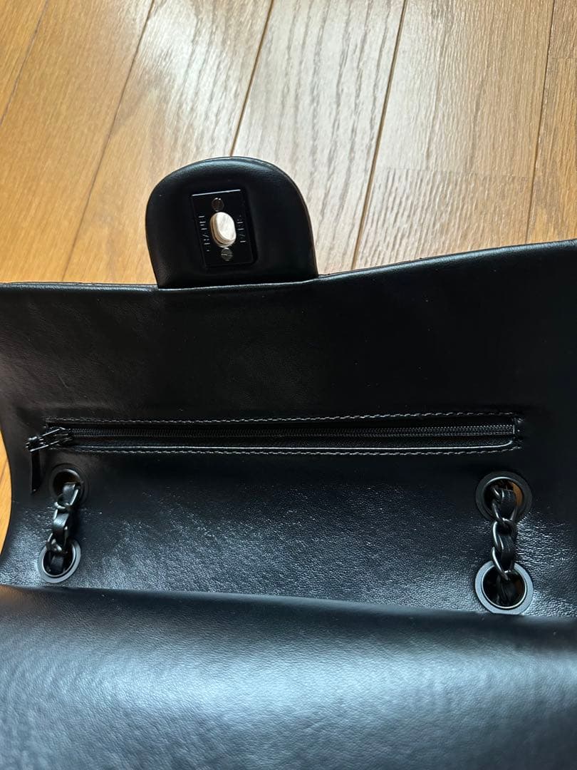 シャネル　ノベルティ　ブラックタイプ　ショルダーバッグ