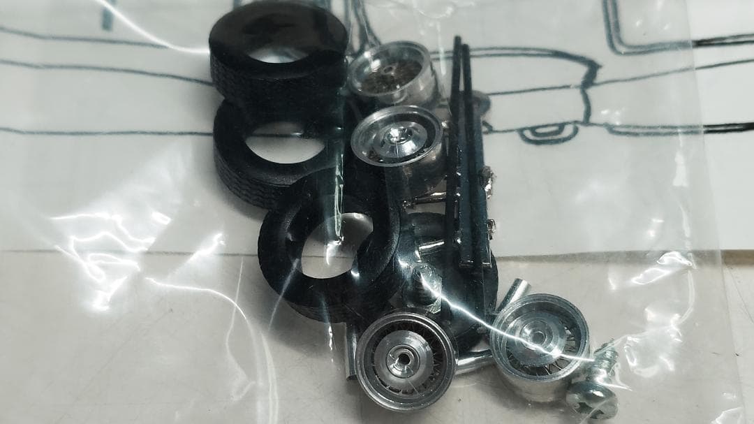 d*9様 Ferrari 250 SWB 1/43メタルキット。