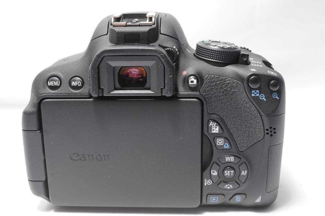 ✨Canon Kiss X7i✨ショット数少❣️スマホ転送❣️自撮り❣️高機能❣️美品❣️