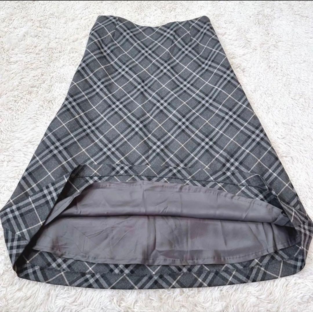 美品 バーバリーロンドン ノバチェック ミモレ丈 フレアスカート Aライン 42