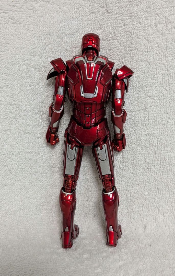 アイアンマン3 マーク33 シルバーセンチュリオン アクションフィギュア