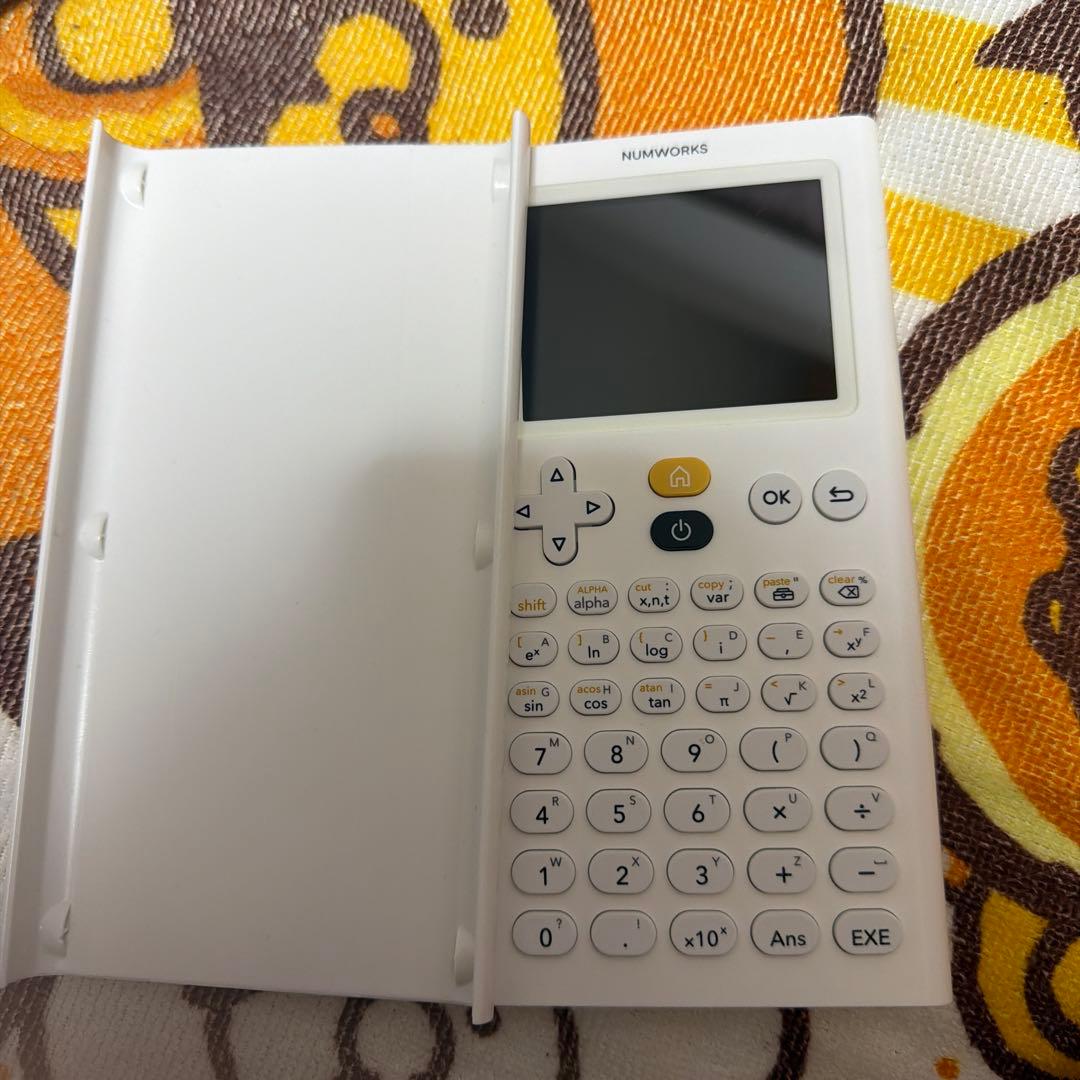 NumWorks グラフ関数電卓