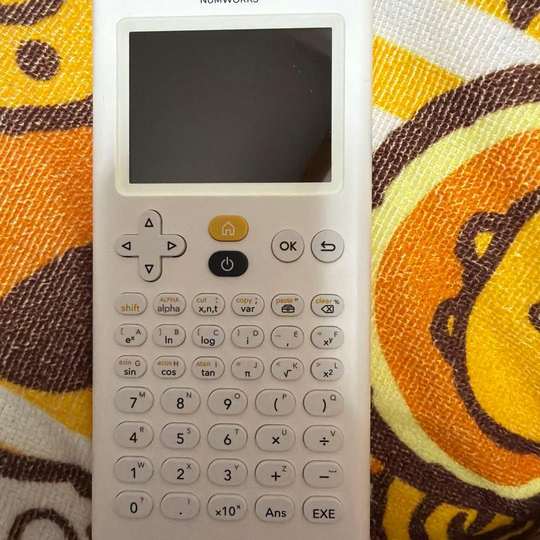 NumWorks グラフ関数電卓