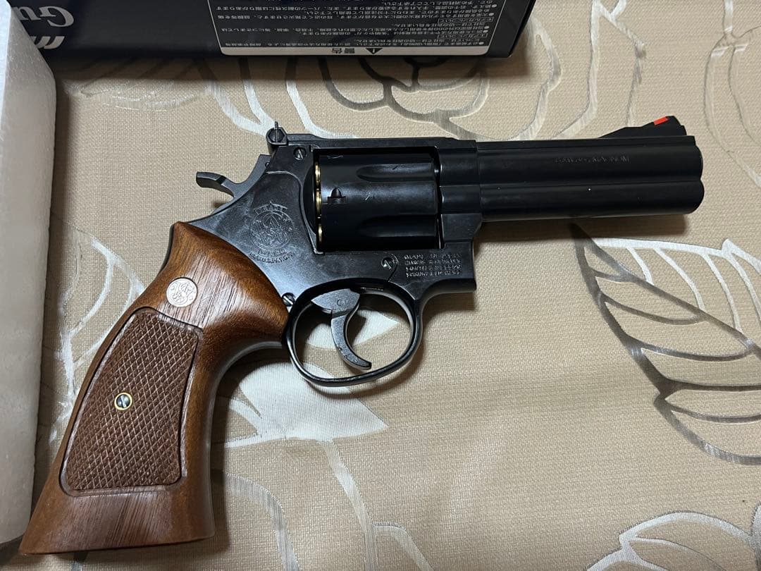 マルシン製6mmガスリボルバー　M586マットブラック　Xカート　木製グリップ