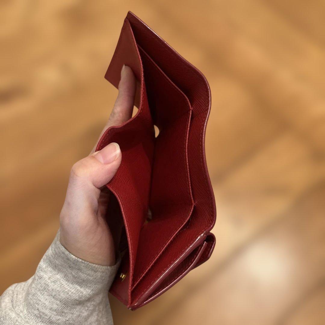 PRADA レッドレザー 三つ折り財布