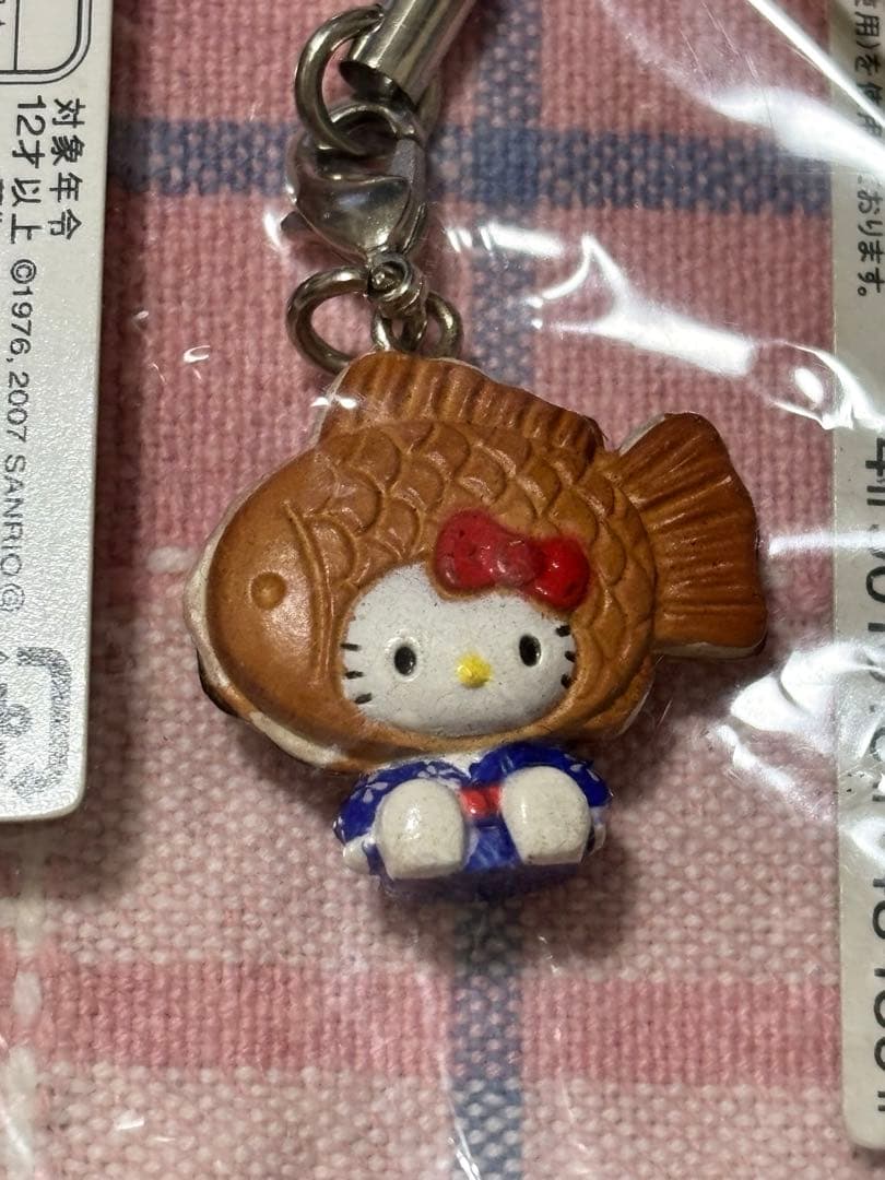 ハローキティ根付ストラップ たい焼き ｘ 金魚すくい ｘ 提灯