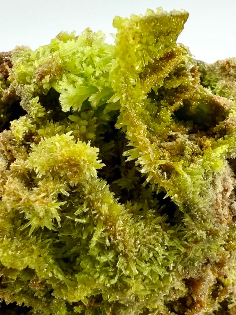 パイロモルファイト　緑鉛鉱　原石　鉱物標本　天然石　鉱石