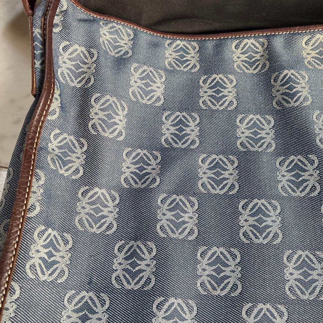 ブルー系チェック柄ショルダーバッグ