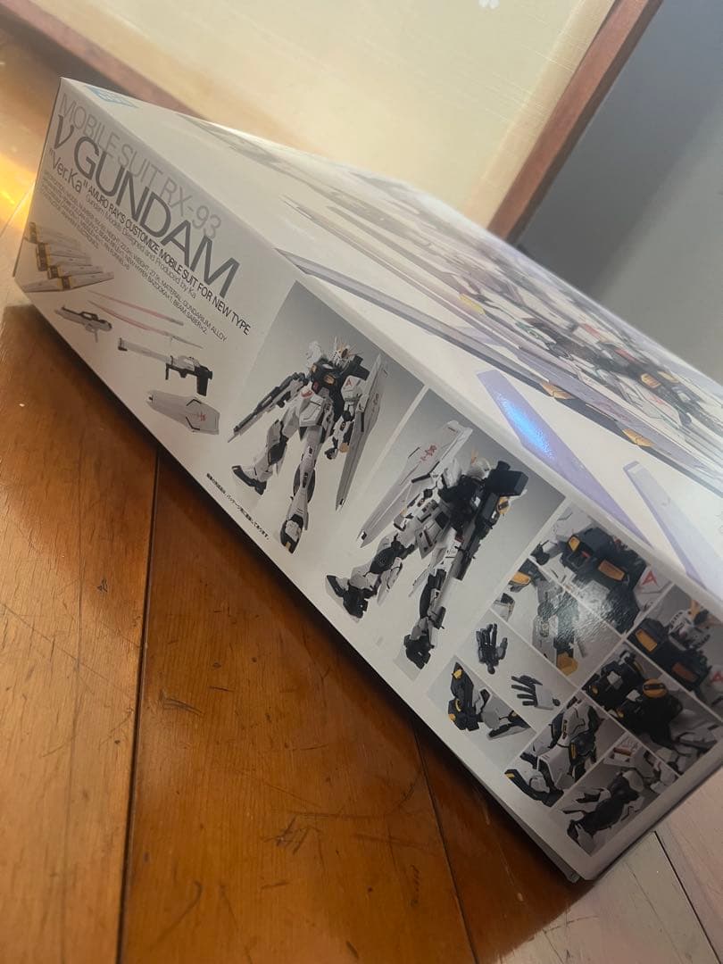 お年玉正月限定セール✨[送料込・最安値]MG νガンダムver.ka 1/100