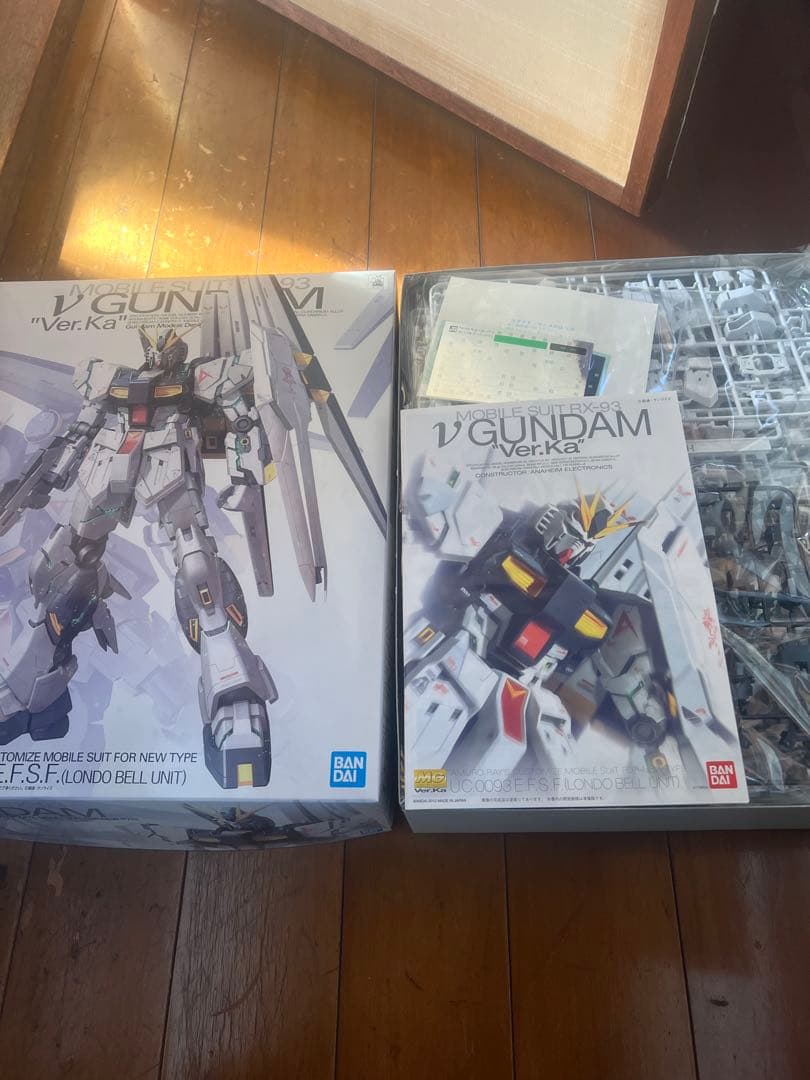 お年玉正月限定セール✨[送料込・最安値]MG νガンダムver.ka 1/100