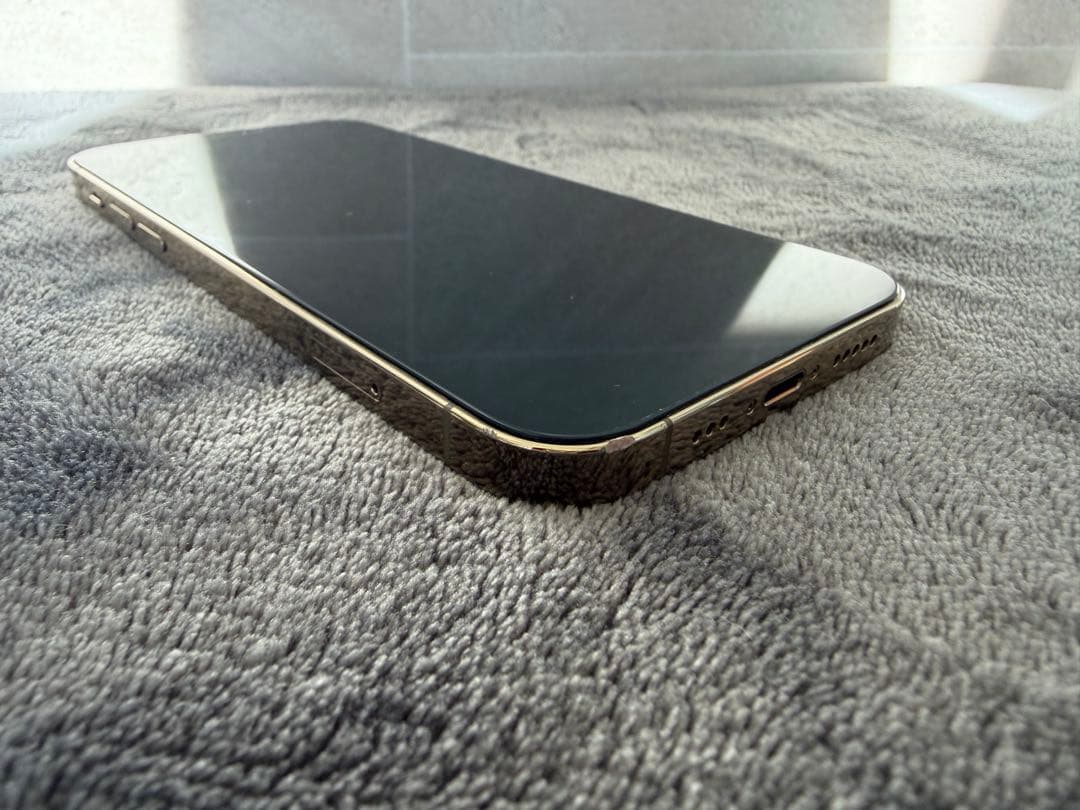 iPhone12Pro 256GB ゴールド