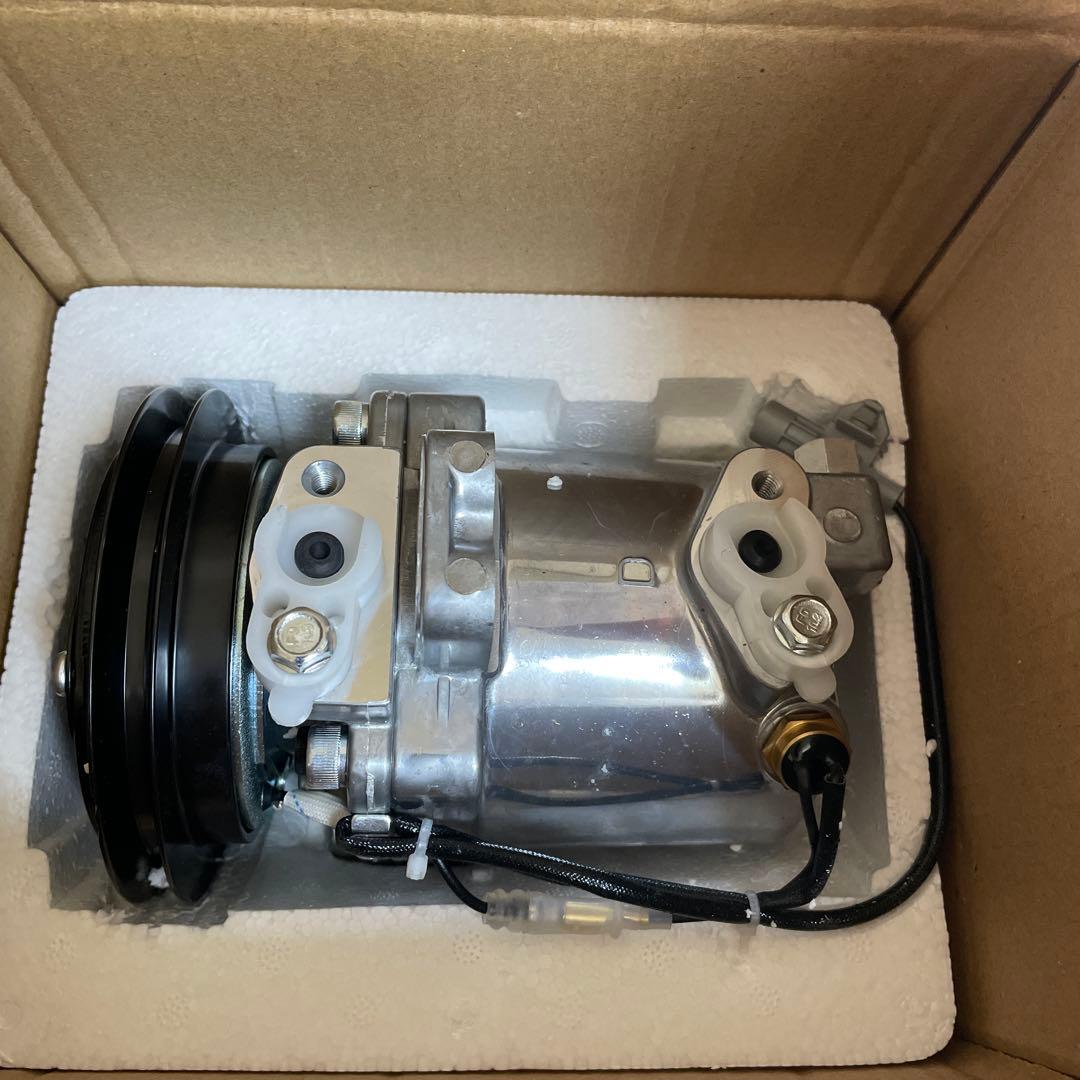 スズキジムニー ja22wリビルトエアコンコンプレッサー　95200-77G10