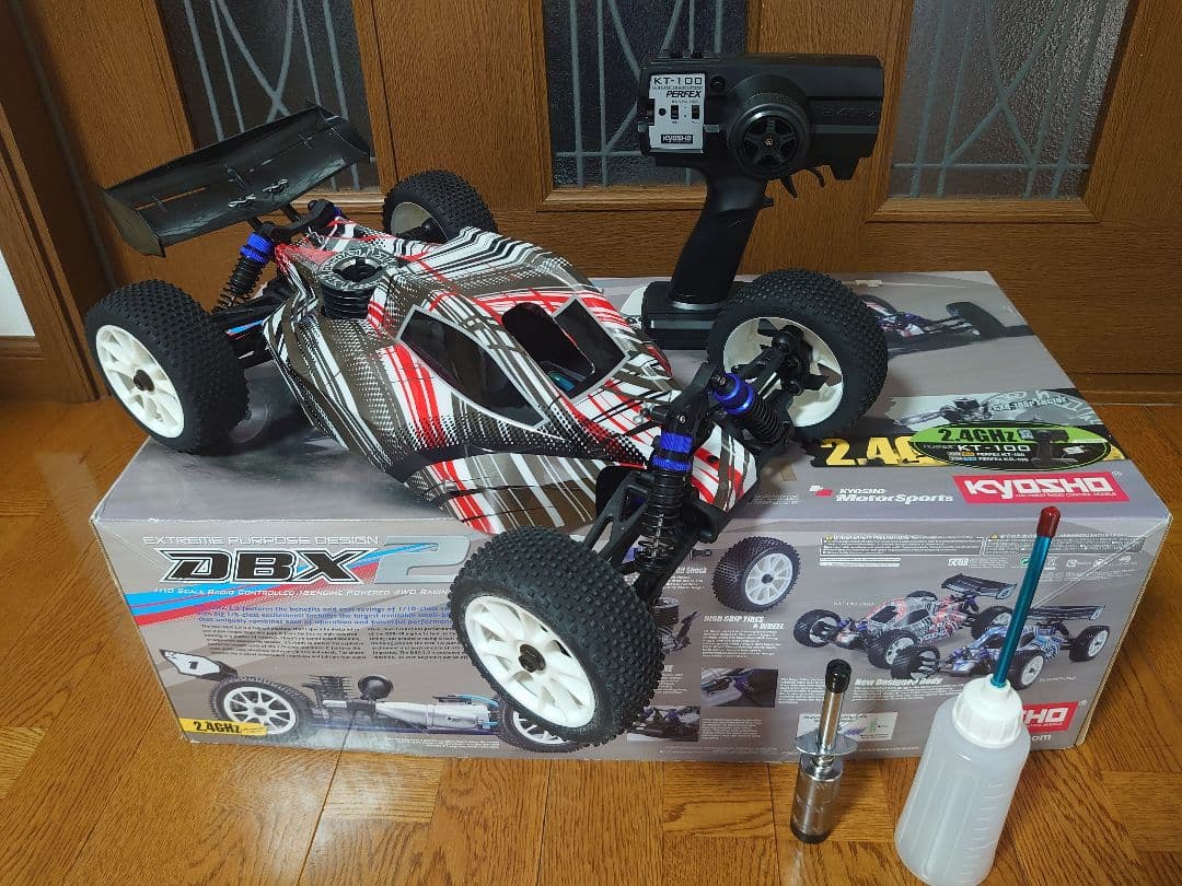 京商　DBX　2.0 ラジコン オフロード　たぶん未使用　エンジン