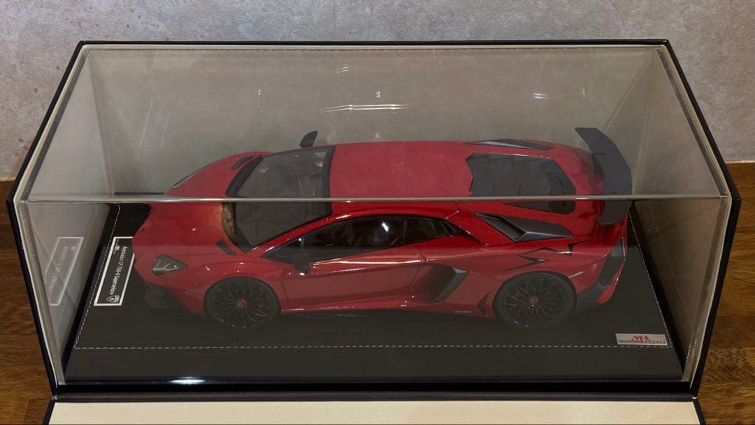 1/18 MRコレクション ランボルギーニ アヴェンタドール SV