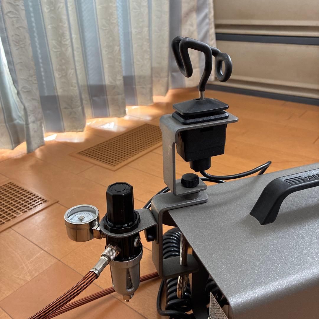 タミヤスプレーワークパワーコンプレッサー　エアブラシスタンド他