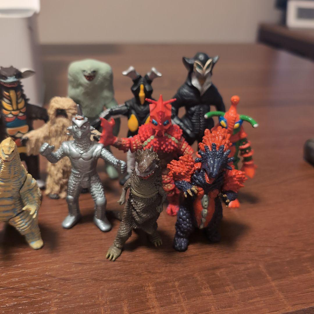 ウルトラマン怪獣フィギュア 13体セット