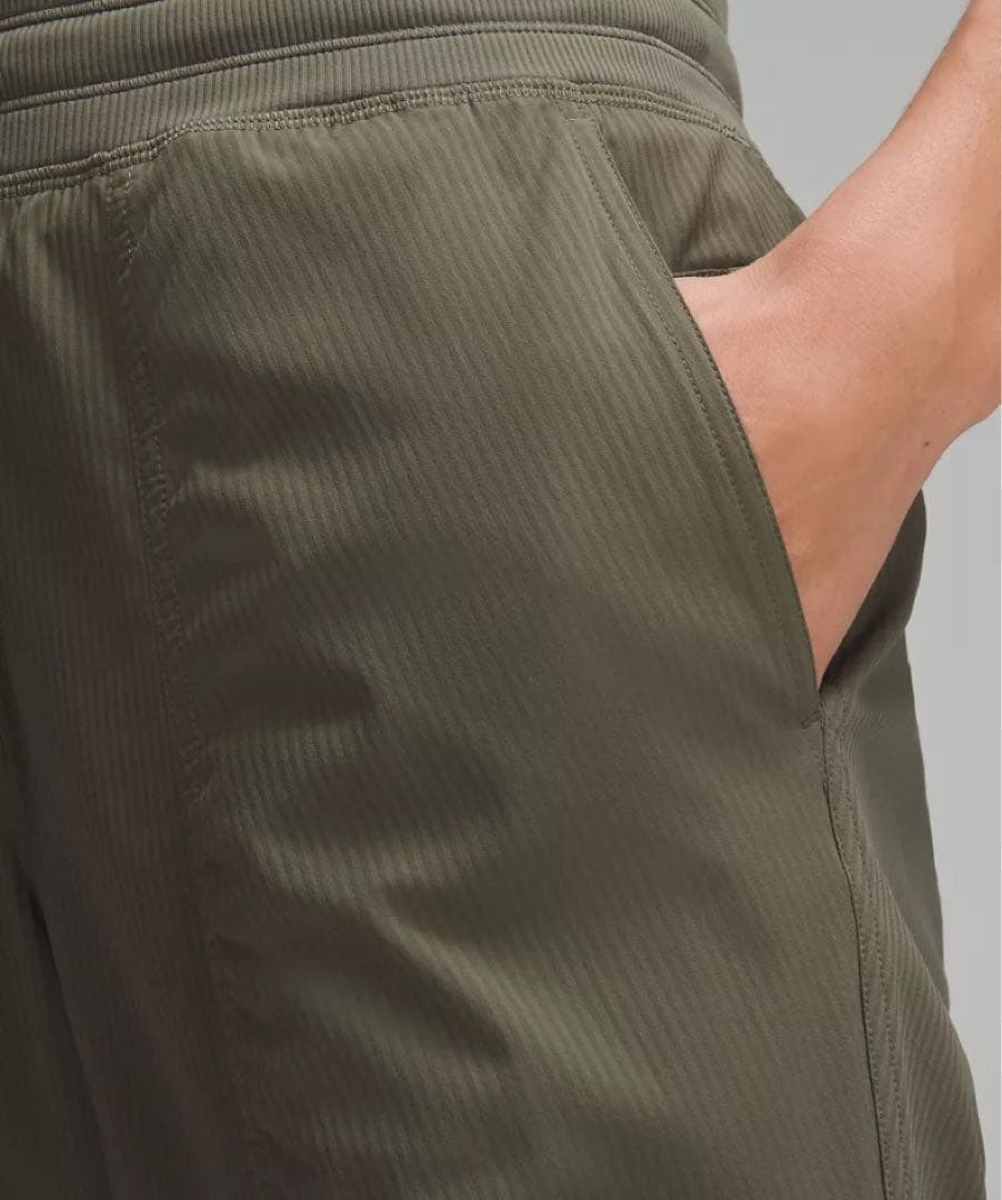 【新品】lululemon ルルレモン カーゴジョガー XS (Sサイズ相当)