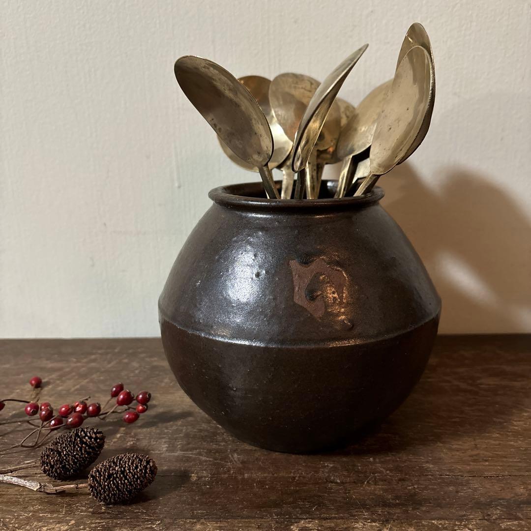 韓国アンティーク　壷　オンギ 李朝　その 22 検：骨董品.花器.コウケンテツ