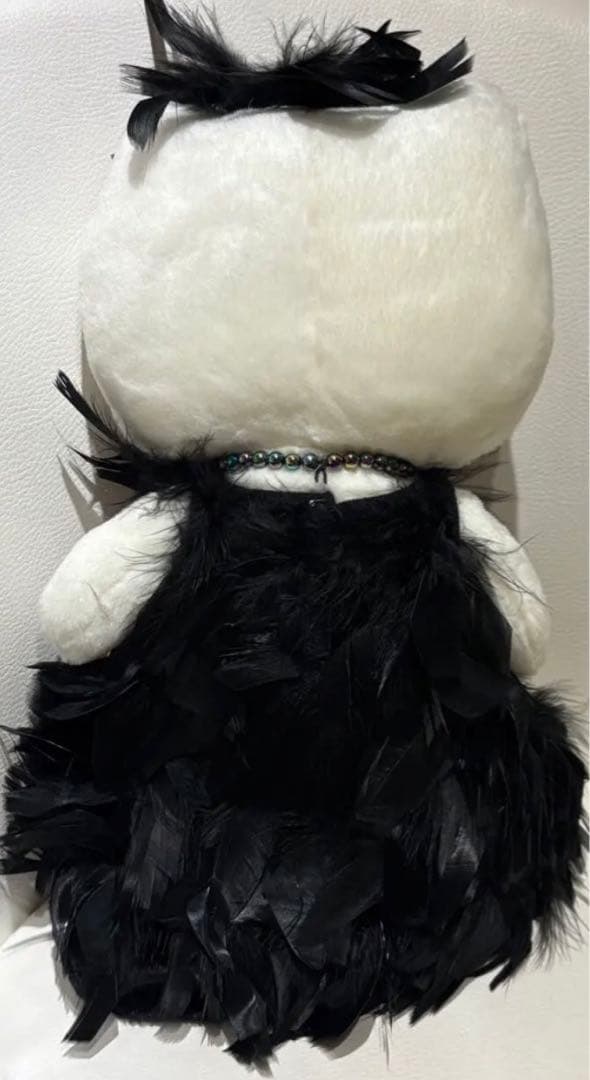 キティ ぬいぐるみ　ミレニアム➕限定キーホルダー シリアルナンバー付 新品 特大