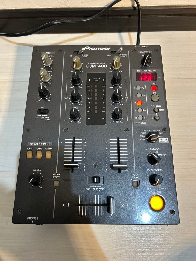 Pioneer DJ DJM-400 DJミキサー
