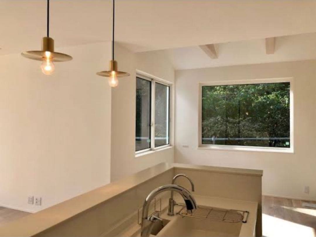 NEW LIGHT POTTERYバレットフラットシェード　真鍮