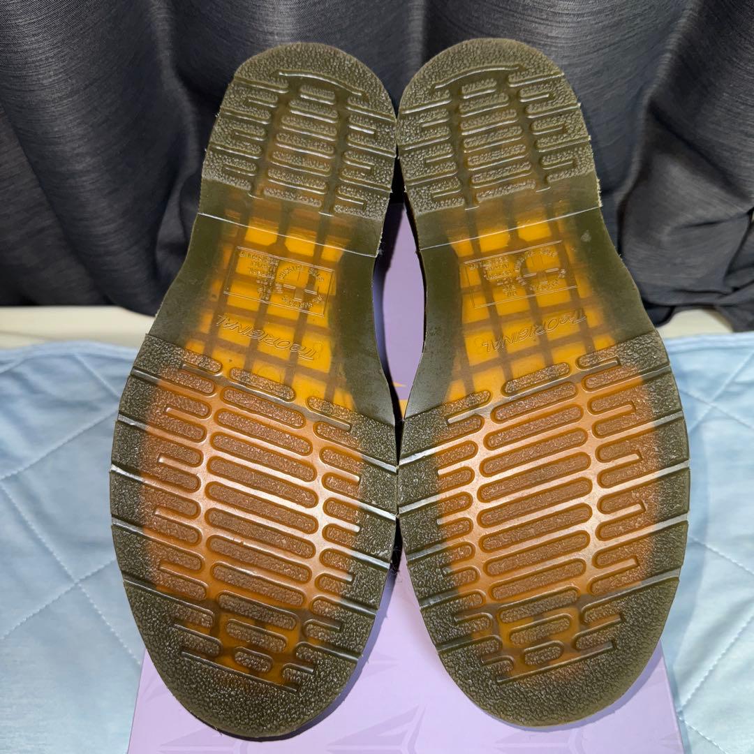 Dr. Martens 3ホール