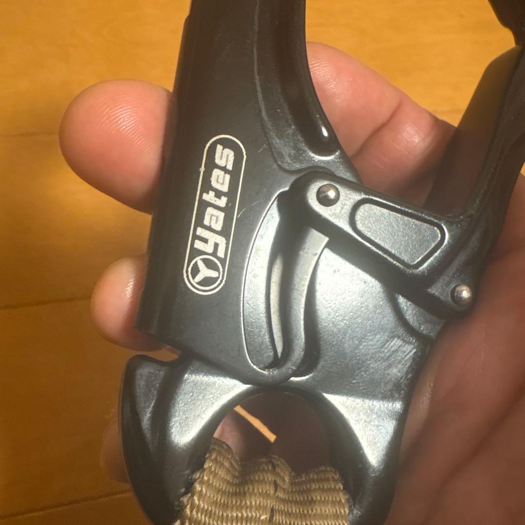 Yates パーソナルリテンションランヤード