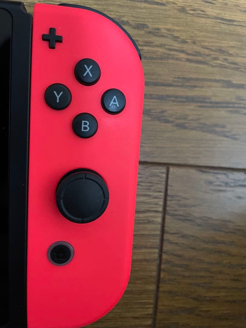 ニンテンドースイッチ本体 ホリパッド2個 充電グリップ microSD ケース