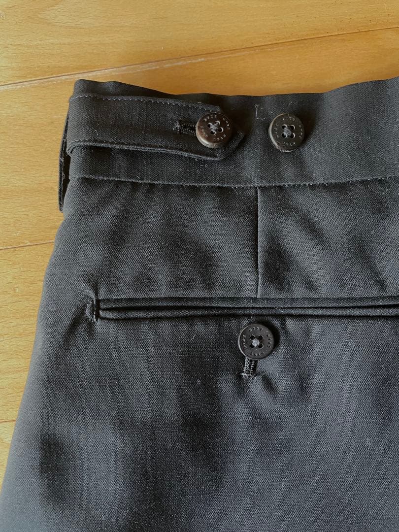 HIKE 黒 キャロットハーフパンツ