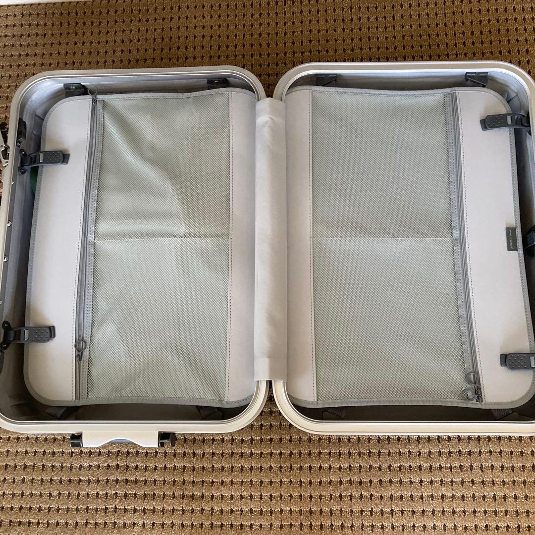 PROTECA スーツケース　日本製　中古品
