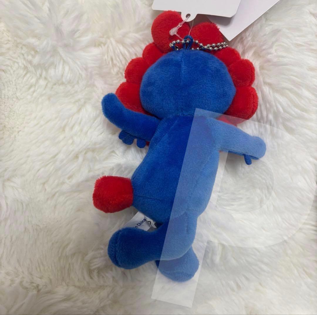 【新品タグ付き】 ミャクミャク　スキップ　にっこり マスコットキーホルダー