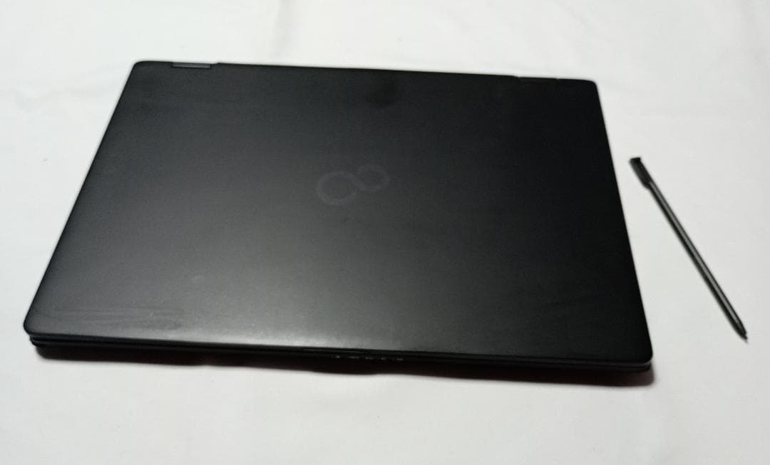 【美品】富士通 877g、8世代i5、タッチパネル、LTE オフィス、テレワーク