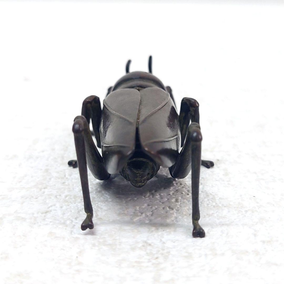 M0112I1 自在置物 銅製 螻蛄 おけら 銅製置物 銅虫作 置物 オブジェ