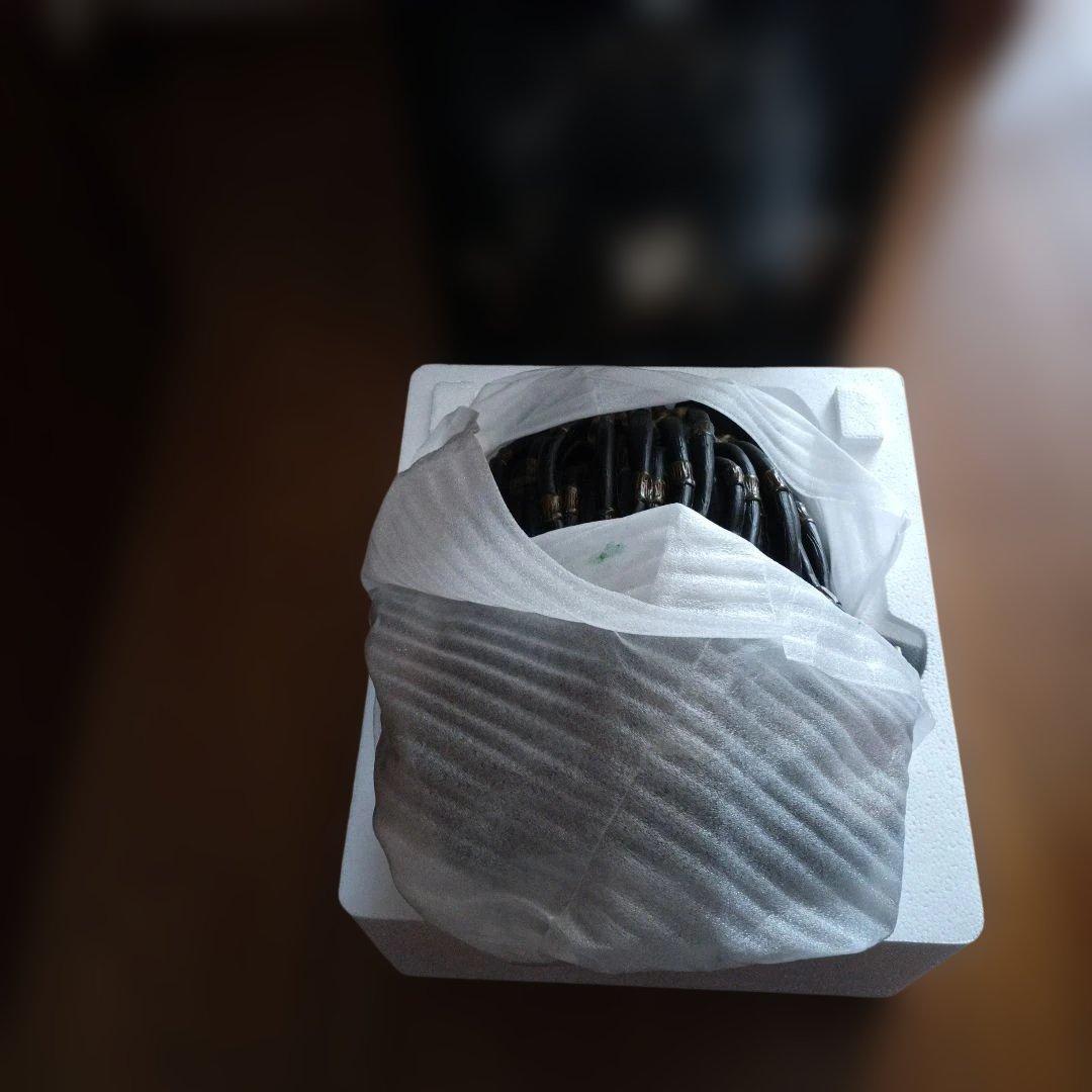 【アルピナ】エイリアンvs.プレデター完全版（プレデター特製フィギュア付）