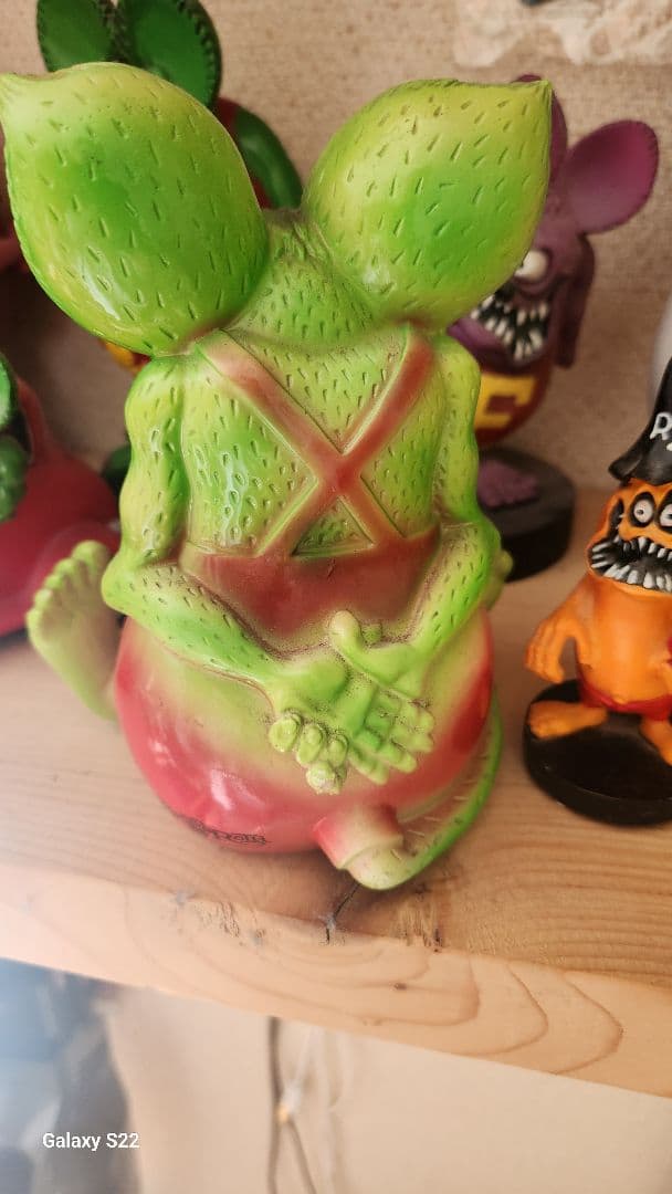 これは安い！ラットフィンク　フィギュア