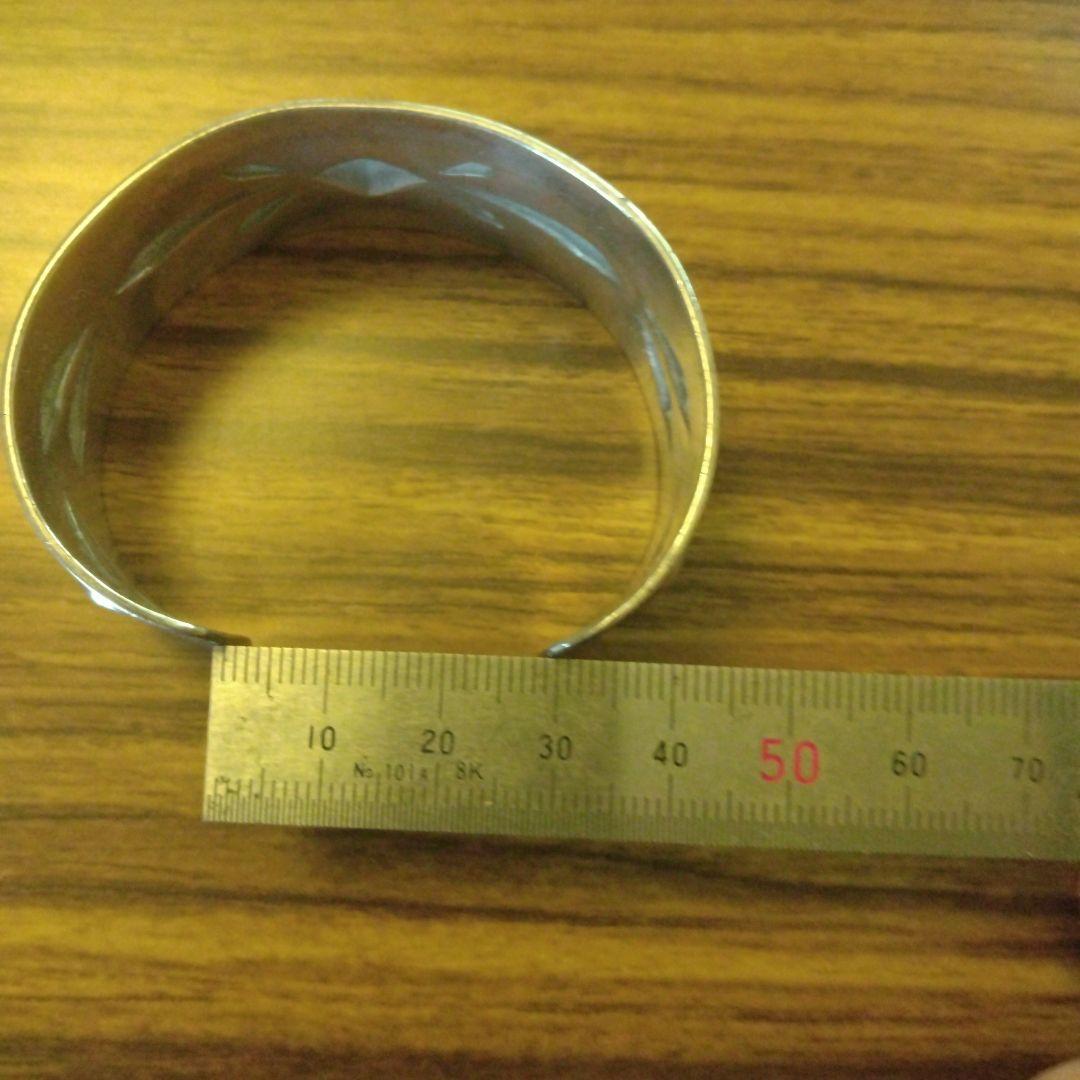 し*ろ様 シルバー エングレーブ バングル 幅約2.5センチ