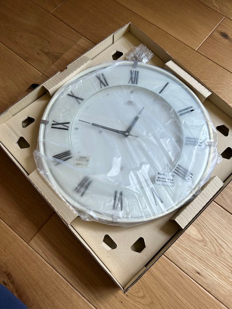 【未使用】SEIKO セイコー EMBLEM HS542W 掛け時計 壁掛け