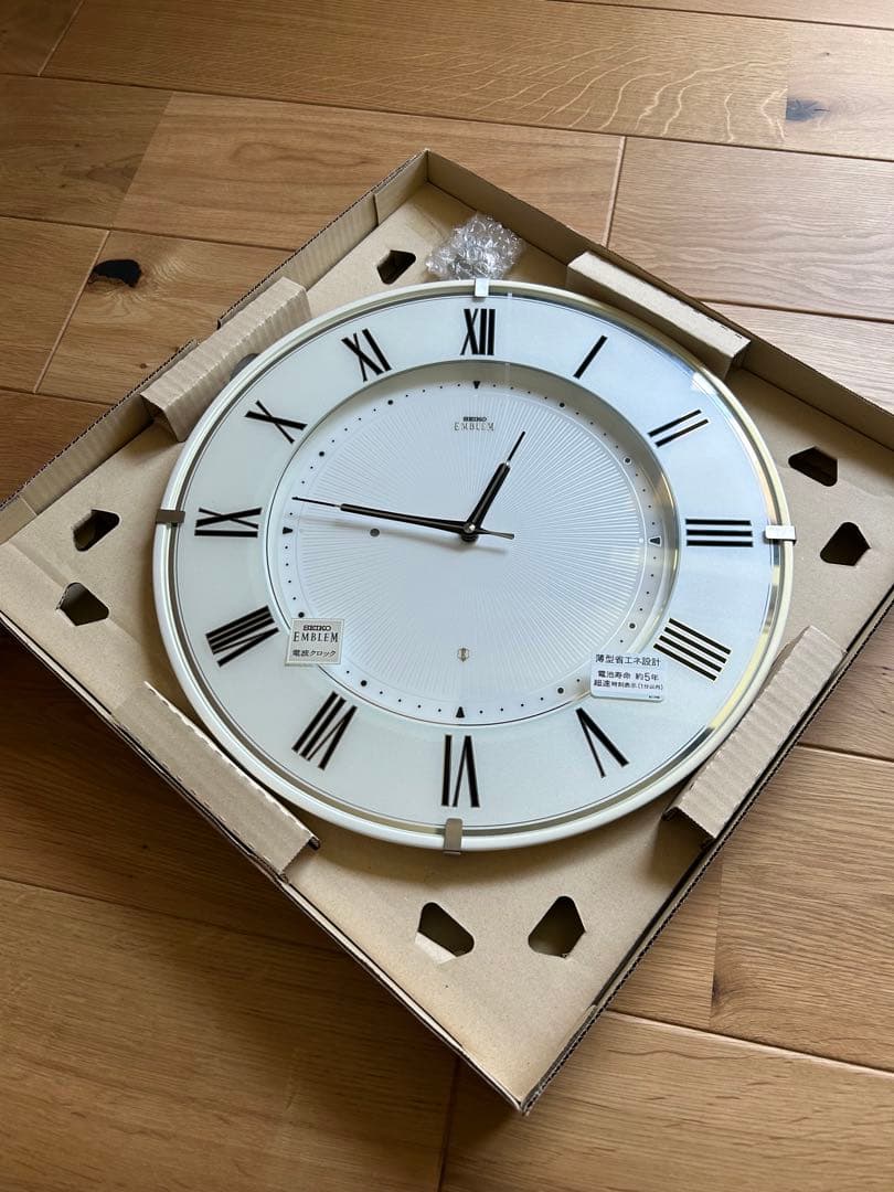 【未使用】SEIKO セイコー EMBLEM HS542W 掛け時計 壁掛け