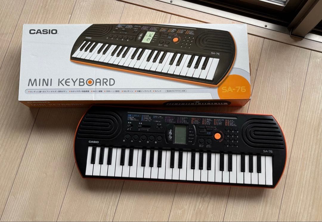 【美品】CASIO SA-76 ミニキーボード 箱付き