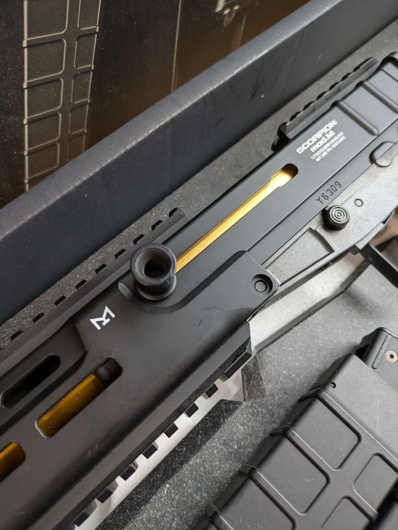 東京マルイ SCORPION MOD.M 電動ガン