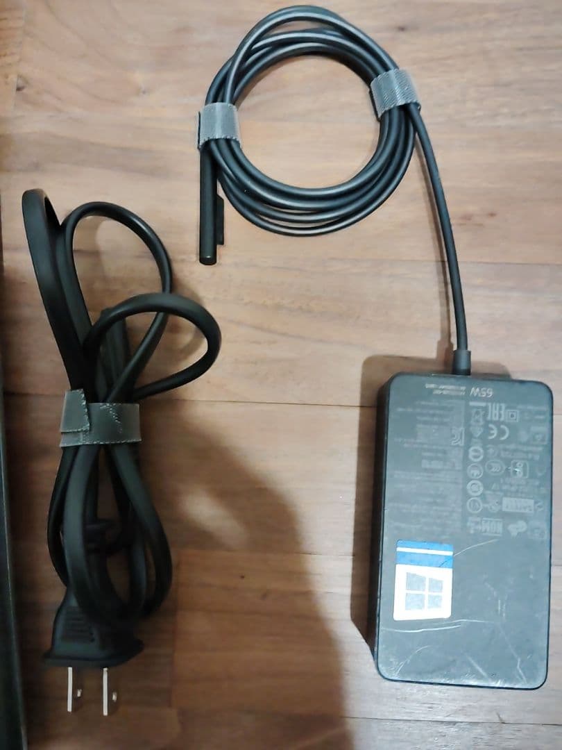 Microsoft Surface Pro6 本体 + キーボード + カバー