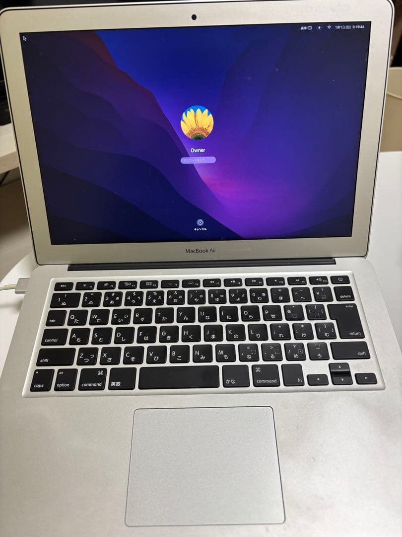 MacBook本体 Apple MacBook Air 13