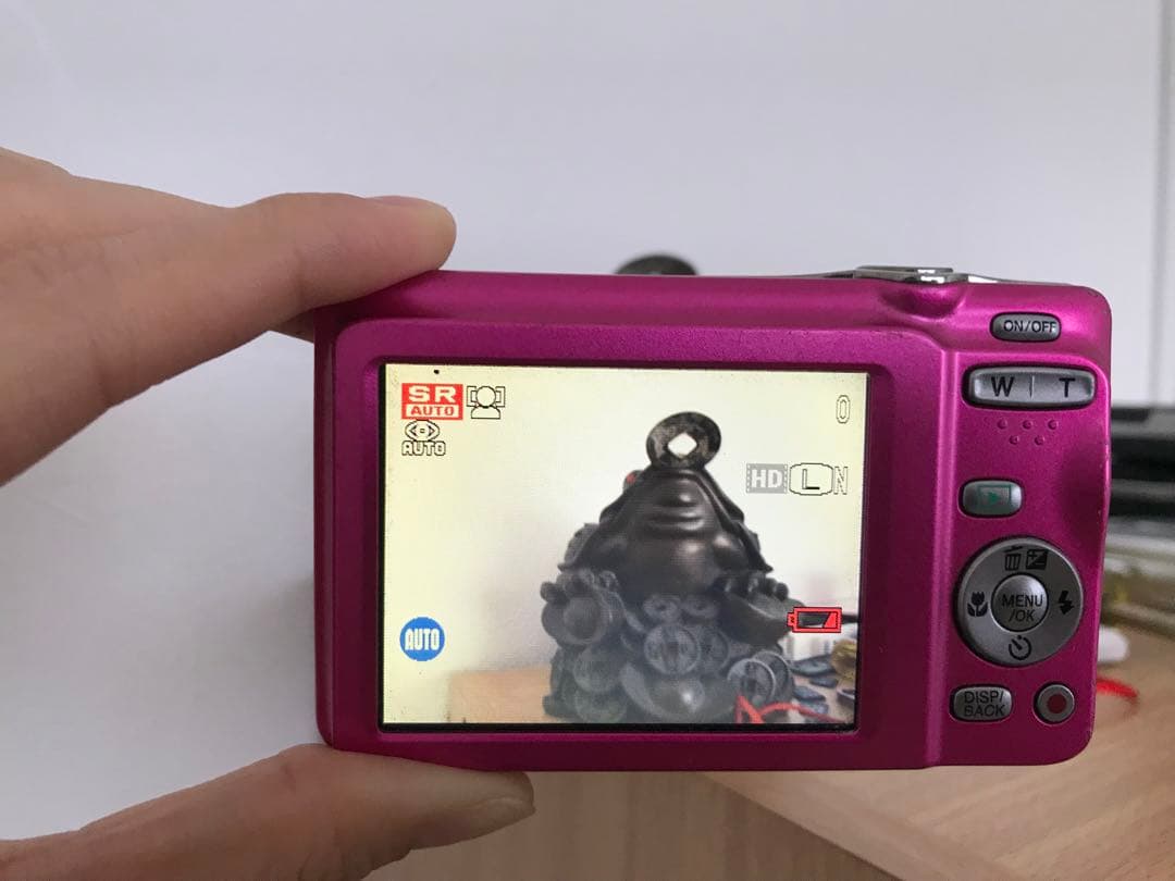 【美品】Fujifilm 14メガピクセル コンパクトデジタルカメラ ピンク