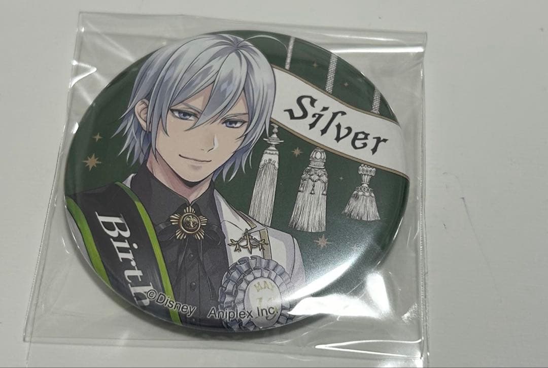 ツイステ おめかしバースデー 缶バッジ シルバー