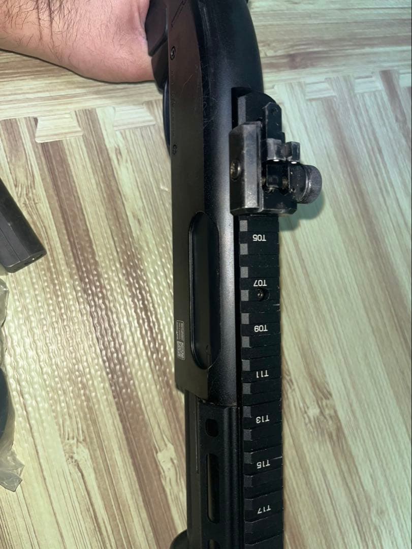 東京マルイ　m870ブリーチャーストックカスタム